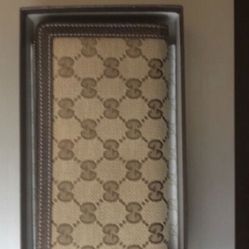 Gucci wallet