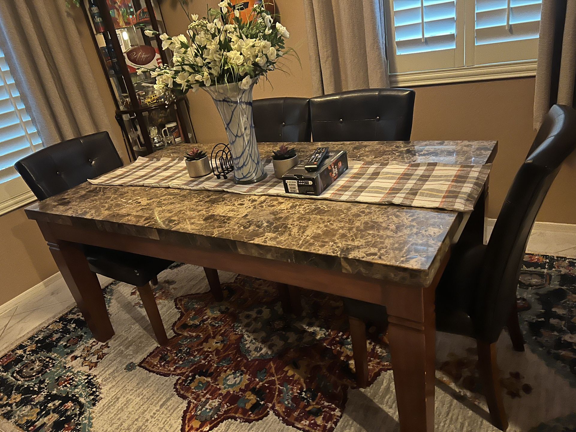 Dining Table Set