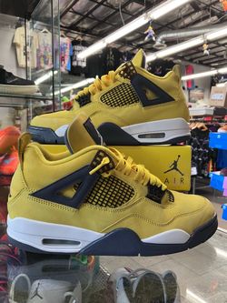 Air Jordan 4 Retro Lightning