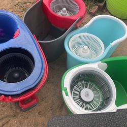 Four  Cleaning Buckets (no Mops) Good For Cleaning, Can Use A Little Dirt Cleaning ( NO SHIPPING)