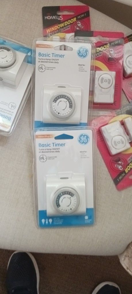 Basic Timer And Security System For House Doors Or Windows Devices Petf