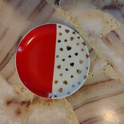 Ring Plate With Gold Hearts 
