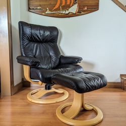 Large Black Fjords Hjellegjerde Leather Lounge Chair Recliner & Ottoman