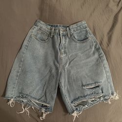 Denim Ripped Bermuda
