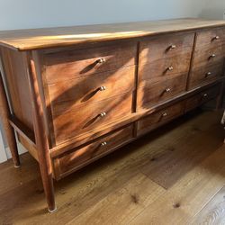 Mid century danish Dresser 