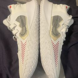 Kyrie Boys Basketball Shoes