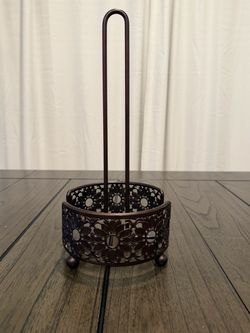 PAPER TOWEL HOLDER