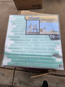 Room Decor decorative room tiles 14 sheets apx 14 sqft