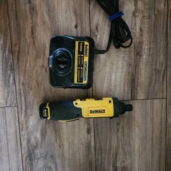 dewalt driver 