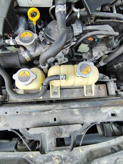 2016-2024 Infiniti Q50 Coolant Reservoir 