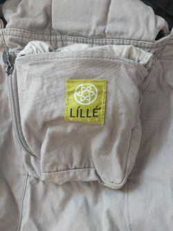 LILLEbaby Complete all seasons baby carrier, 6- in - 1