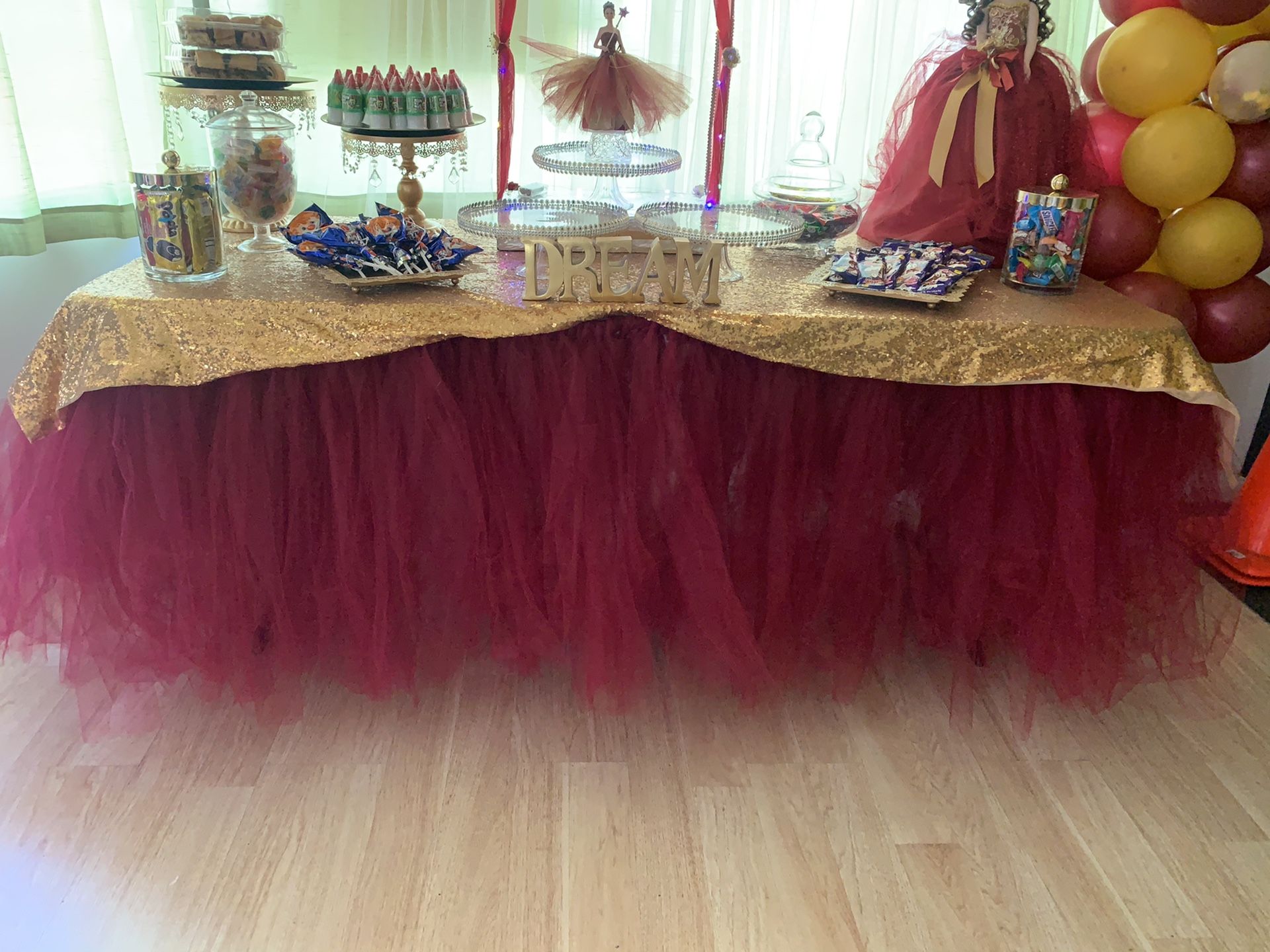 Tulle table skirt