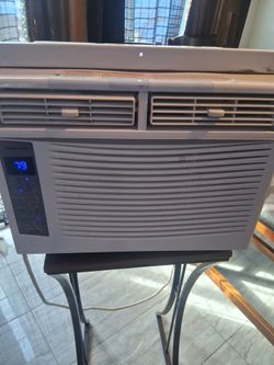 Air conditioner. BTU 5000