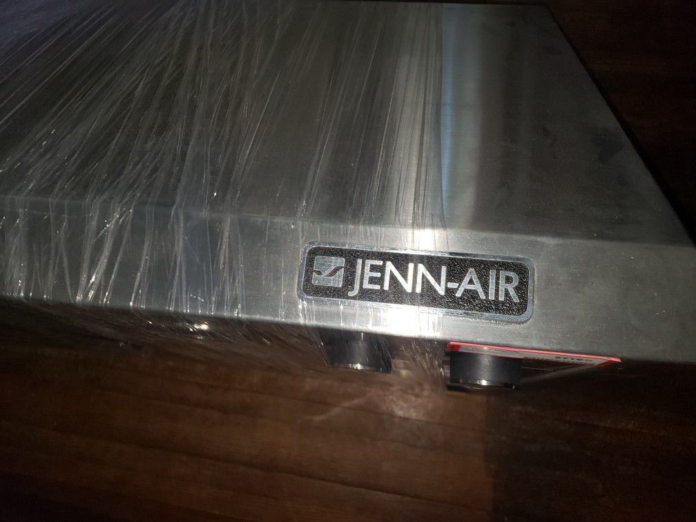 48 Jenn-air wall canopy hood NEW(OPEN BOX)