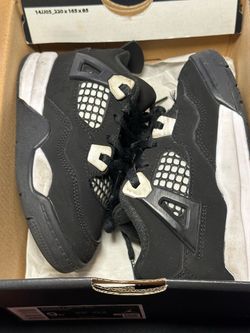 Toddler Jordan 4  White Thunder- 9c