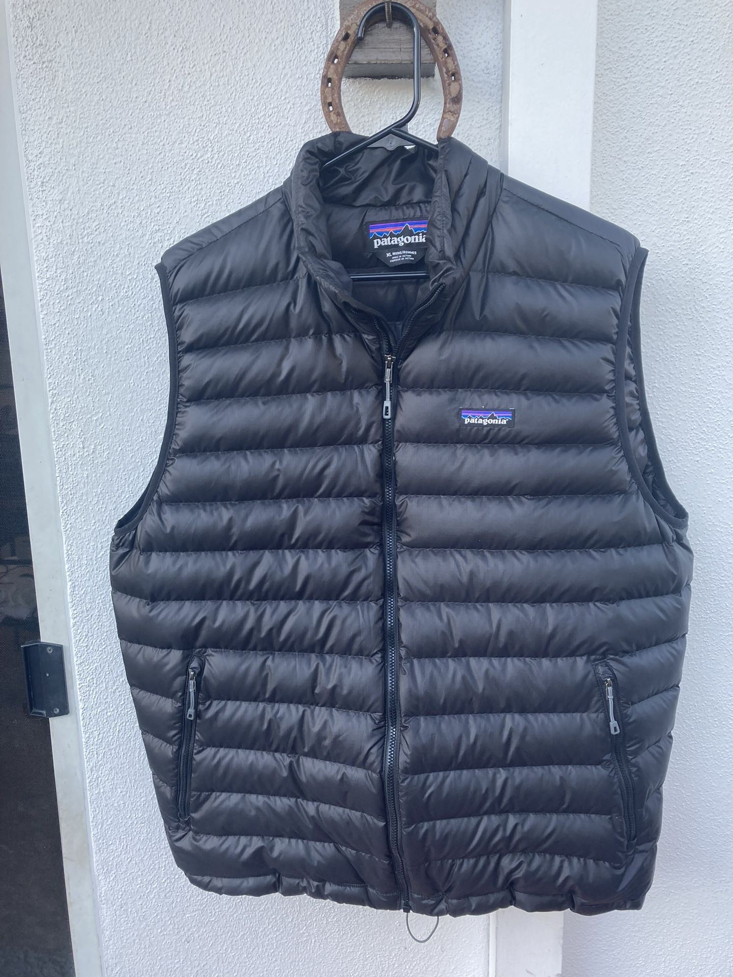 Men’s Patagonia Down Puffer Vest (XL)