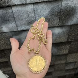 22k Centenario With 14k Bezel 