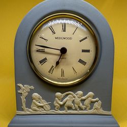 Vintage Wedgwood Blue Jasperware Cherubs Small Mantel Clock with White Relief
