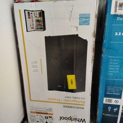 Whirlpool 3.Whirlpool Mini Fridge with Freezer – 3.3 Cu. Ft