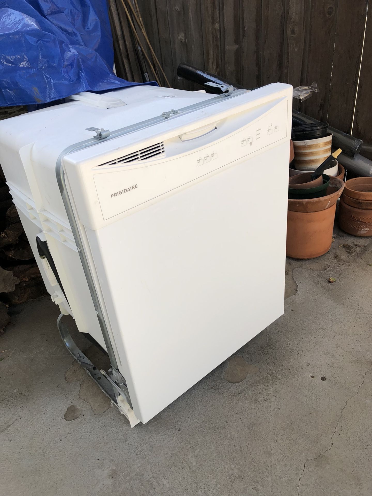 Frigidaire dishwasher