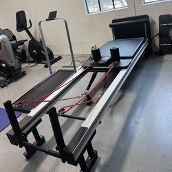 Pilates Reformer Bed