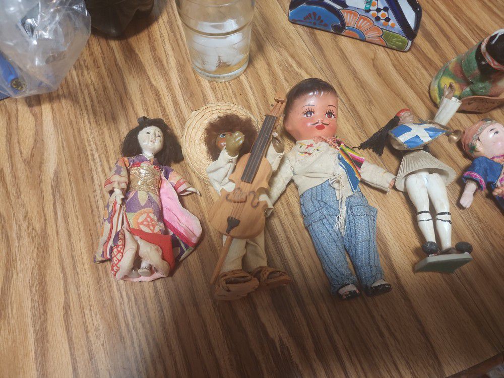 Vintage old miniature dolls