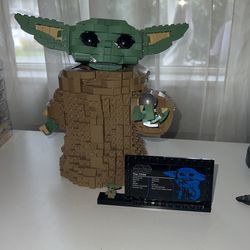 As Is Baby Yoda Lego Set
