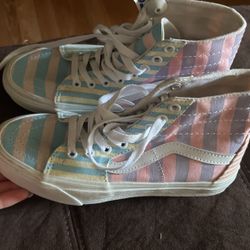 Vans Women’s 7 