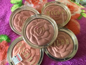 New Milani Rose 🌹 baked blushes