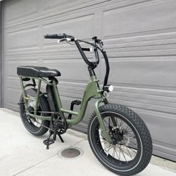 Rad Power RadRunner 2 Electric Bike (w/ Passenger Seat)