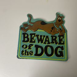 Scooby-Doo Beware of the Dog Metal Sign - Fun Scooby-Doo Sign for Home Decoratin