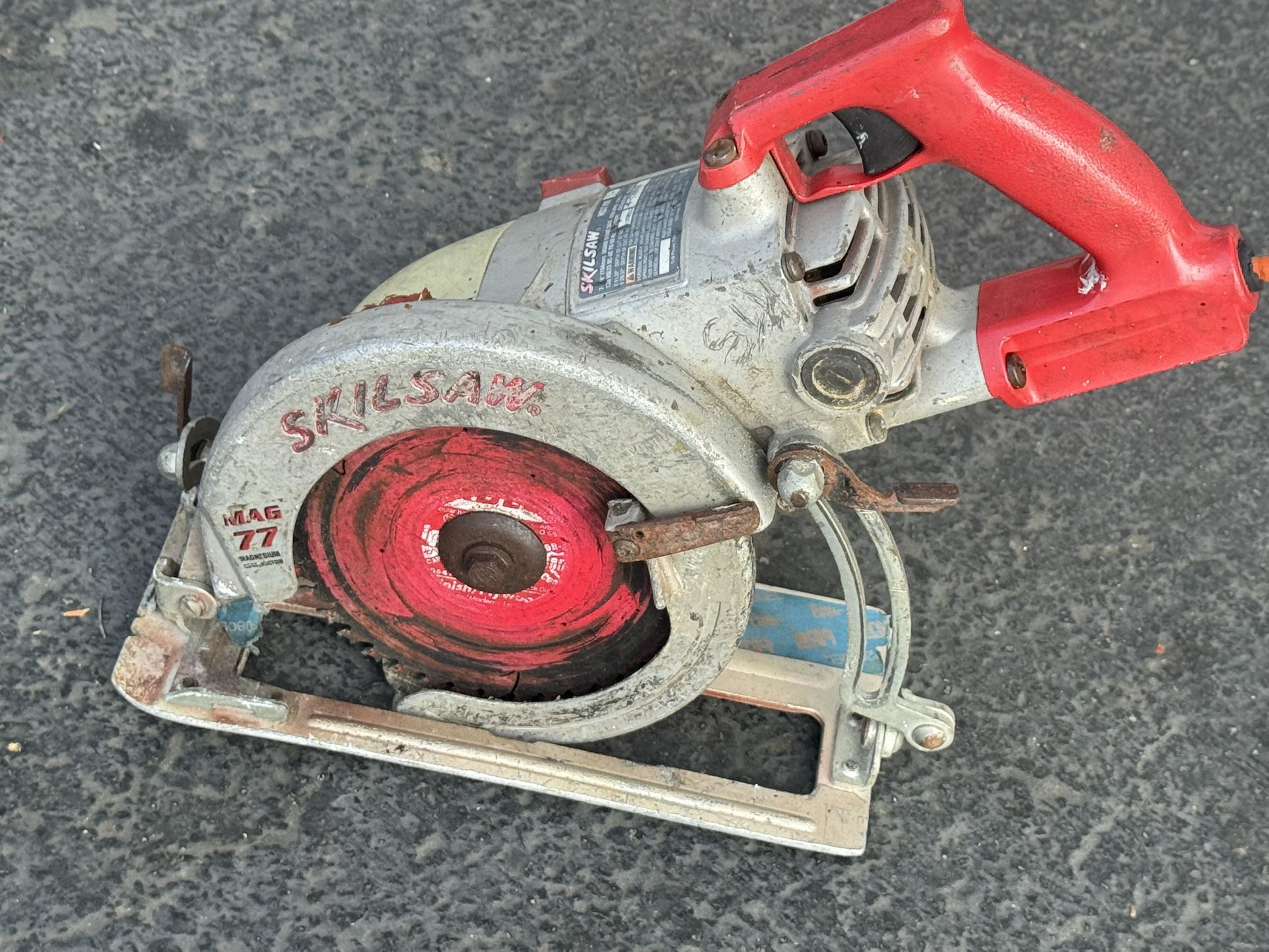 Skill Saw