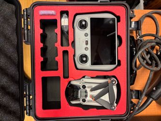 DJI Mini 3 Pro 4K Drone w/ DJI RC Touchscreen Controller & Case