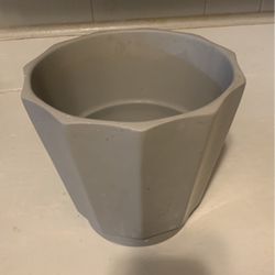 Gray Ceramic Pot