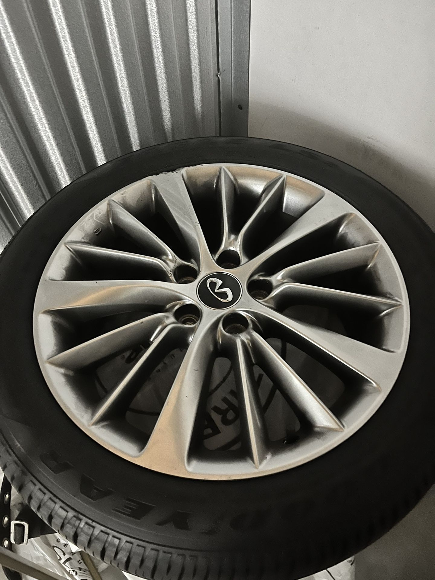 2018 Original Infinity Rims and Tires