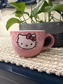 Hello kitty cup