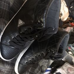 Lnew Leather Guess Sneakers Size 10 Only $25 Firm