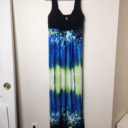 Crisscross Tank Maxi  Elegant Dress by Sangria. Size 8