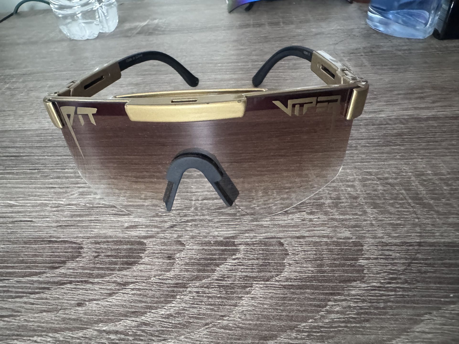 Pit vipers gold and black 