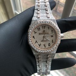 AP Two Tone Bussdown/ Moissanite 