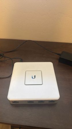 Ubiquiti UniFi Security Gateway Router