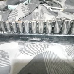 Snap On Deep Metric Sockets With Magnetic Tray