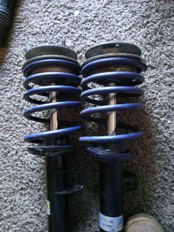 Lowering Springs H&R For Bmw Front 2",⬇️⬇️ Rear 1.5"⬇️⬇️. JUST SPRINGS NO STRUTS
