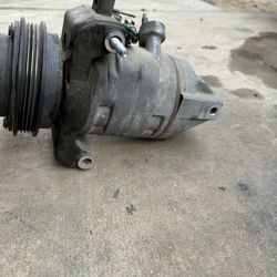 2015 Ford Mustang V6 AC COMPRESSOR 