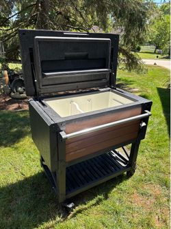 Keter patio beverage cart