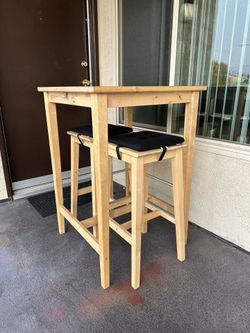 IKEA Barstool Table With Chairs 