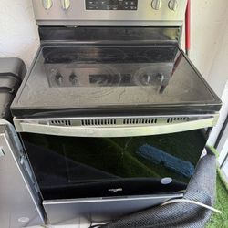 Stove. Whirlpool. Stainless Steel Size Is Standard.