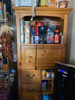 Wood cabinet hutch