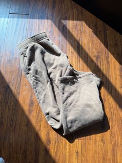 Brown sweats (pacsun)