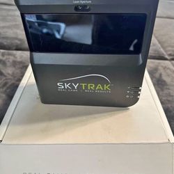 Skytrak Golf Simulator 